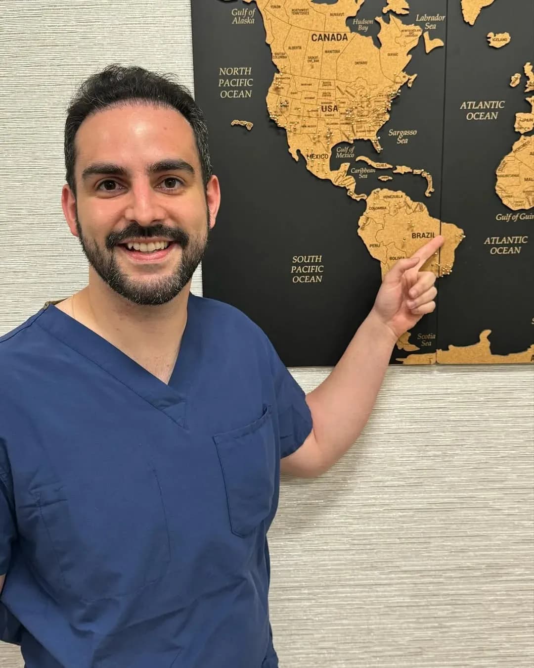 Observership em Cirurgia Plástica Facial St. Louis - EUA (Dr. Mike Nayak)